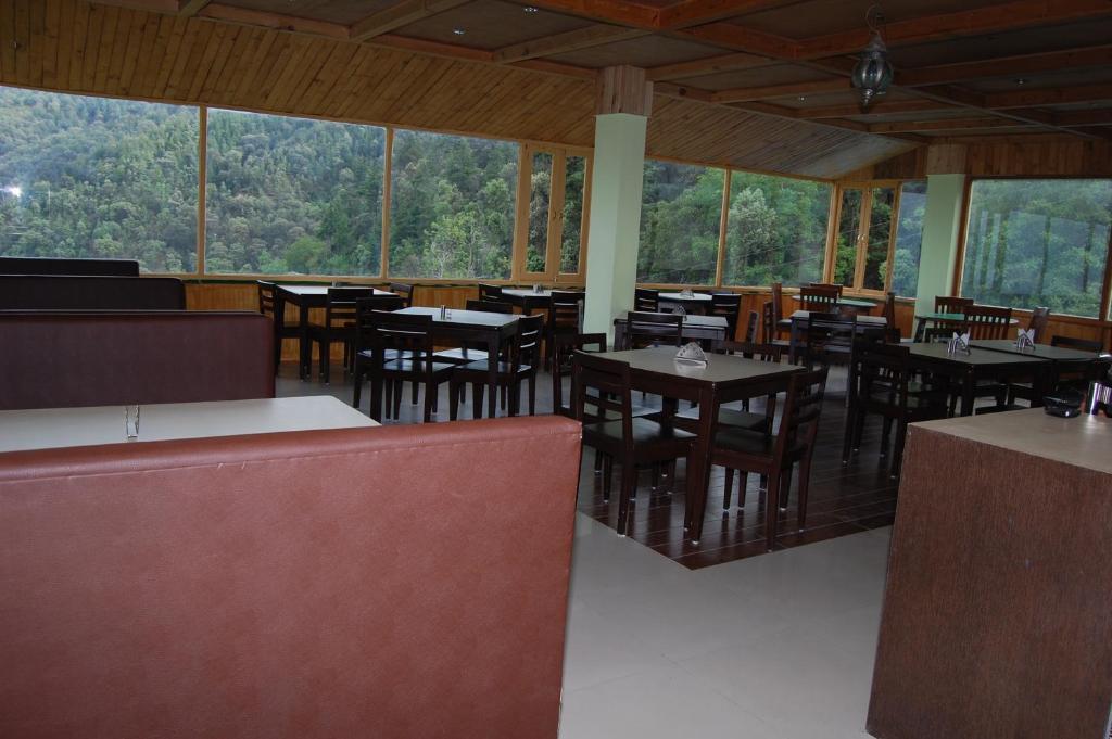 Natureraga Fernhill Resort צ'איל מראה חיצוני תמונה