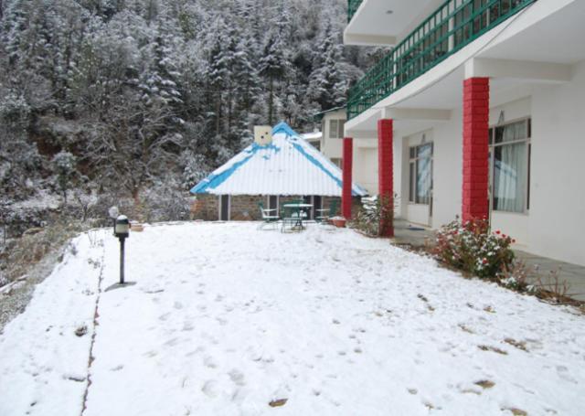 Natureraga Fernhill Resort צ'איל מראה חיצוני תמונה