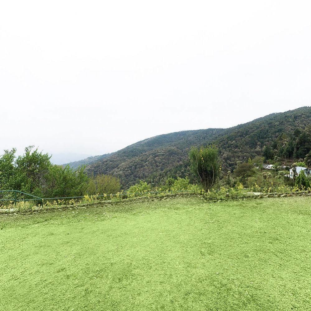 Natureraga Fernhill Resort צ'איל מראה חיצוני תמונה